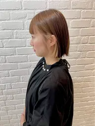 全体カラー+イヤリングカラー(ブリーチ込、イヤリングだけでも大丈夫です)+前髪カット+ケラスターゼトリートメント付き✨