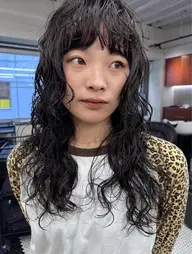 ロングパーマ※レディースのみ。鎖骨下の長さのみ。ブリーチ毛、縮毛不可です🙇