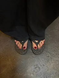 フットワンカラー