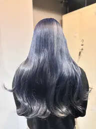 カット❄️ ➕ 全頭ブリーチカラー💟➕ トリートメント🛁🫧【リタッチも可🙆♀️】