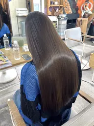 【憧れの艶髪ストレートへ】 🌈似合わせカット+髪質改善ストレート🌈