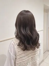 ［ブリーチなしで明るくゆるふわに仕上げたい方に☁️🤎］ダブルカラー➕コテ巻き仕上げ🍓