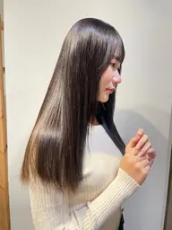 カット+艶々生オイルトリートメント💐🤍