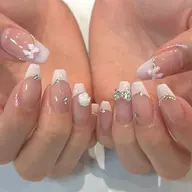 1番人気！持ち込みネイル🎀オフなし