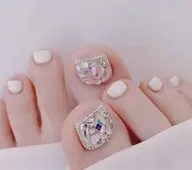 【初回ジェルOFF無料】フットバス付き🎶夏におすすめ!フット親指キラキラストーン埋め尽くし¥6990
