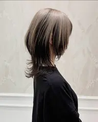 【☁️🌈デザインカラー🌈☁️】ブリーチ+ワンカラー+保湿トリートメント