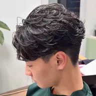 【高校卒業したんだろ❗️パーマしちゃおうぜ❗️】カット✖️フェザーパーマ🔥
