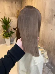 【飽きっぽいけど飽きっぽい人に🍂🧋】1回ブリーチ➕秋色ミルクティーカラー➕高保湿トリートメント