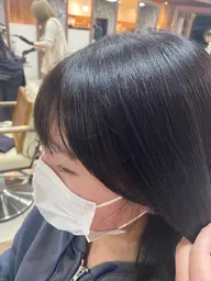顔周りだけで印象変わる🤍【️顔周りカット+コテ巻き仕上げ🤍】