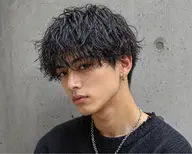 ✨️メンズパーマ募集中‼️⭐️1名様限定⭐️内部補習のトリートメント付き‼️✨️お客さんの好みに合わせてご提案❣️