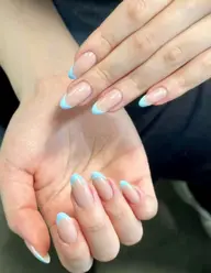 夏 おすすめ✨ フレンチネイル