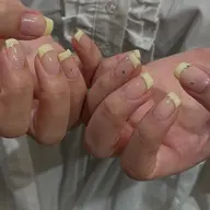 フレンチネイルコース(他店オフ/フィルイン対応、甘皮ケア付き)