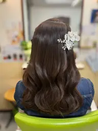 ダウンスタイルヘアセット(巻き下ろし、ハーフ)