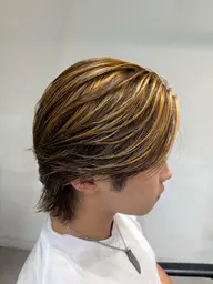 【オススメメニュー‼️】ハイライト✨➕髪質改善トリートメント💆