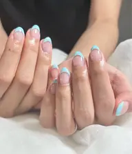 【オフ込み】🕊️フレンチネイル🎠✨技術向上のため研修ネイリストが担当（フィルイン可）
