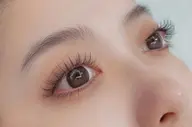 🌸長持ち100%🌸🆙パリジェンヌラッシュリフト＋3Dボリュームラーシュ60束(180本)✨流行りパリエク✨🌈