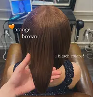 (U30ボブ~ミディアム)9月限定❣️🎀ブリーチありダブルカラー🎀(暖色系にしたい方)➕髪質改善トリートメント付✨️