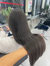 【透明感カラー☁️💞】赤み・オレンジ味が気になる方にもおすすめ!!!💘😣