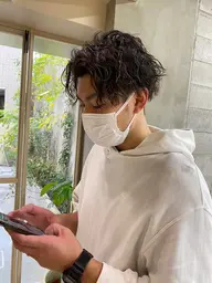 【8月限定クーポン!!】🌿メンズパーマ+カット🌿(ツイスト、スパイラルも可能!)