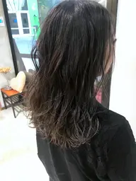 🐻今話題のうるツヤ最強イルミナカラー❣️骨格補正カット➕カラー➕魔法のバブル