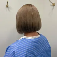 ワンレンボブカット