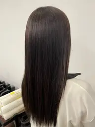 【メンテナンス】🪽艶カラー+高保湿トリートメント🪽¥6500
