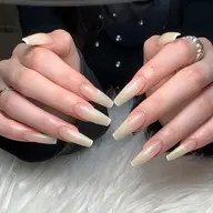 🌷 長さだし10本➕ワンカラー🌞