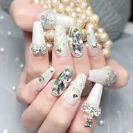 【ハンド】🦩チップ長さだし+持ち込みデザイン(ゴテゴテデザイン10本ok！）17980🩷💗