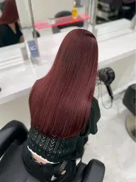 【🍁秋カラー人気No.1🍁】深みレッド/ボルドーカラー♥️ ブリーチありWカラー+髪質改善トリートメント𓂃🫧