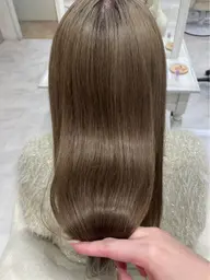 カット🤍イルミナカラー🤍OLAPLEXトリートメント