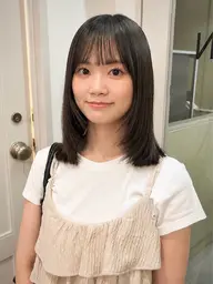 ミディアムヘアカット🧁 (鎖骨下限定+3センチ以上カット)