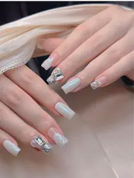 持ち込みデザイン(両手4~6本シンプルアート)90分以内