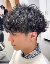 🔸似合わせカット➕波巻きパーマ(ツイストスパイラル、スパイラル)➕美髪トリートメント🔸