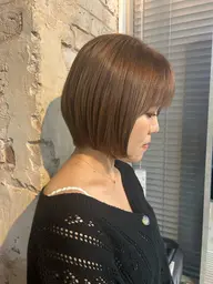 【レディース、月曜日限定】✨似合わせカット＋ブリーチ＋透明感ダブルカラー✨