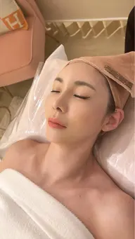 フェイシャル60分 クレンジング→ハイドロ毛穴ケア→フェイシャルマッサージ→モイストシェイクパック