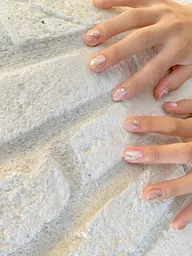【ミニモ学割👩🎓】爪育成💎お任せシンプルニュアンス(ウォーターケア+オフ込)