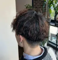 【 🥳メンズパーマ限定メニュー 🥳】メンズカット + パーマ(ツイスト、波巻き、スパイラル等、◎)