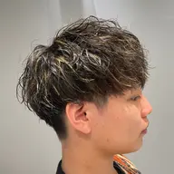 【撮影OKの方限定‼️】カット+各種パーマ+金メッシュハイライト 通常¥25000→¥10000