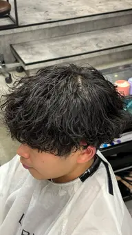 【予約殺到】⚡️流行りのシャドウ・ルーズ・毛流れパーマ&カット&ダメージケアトリートメント⚡️