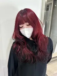 8月までの期間限定トリートメントサービス‼️【☀️朝10時以降】🎀【全頭ブリーチ+オンカラー】🎀