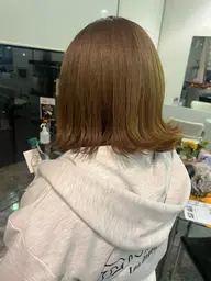 ブリーチなしwカラー＋ライトトリートメント