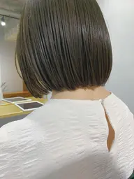🌈オススメ 艶感たっぷりイルミナカラー ✔︎手触りも良くなります ✔︎暗めでも透明感が出でます! +トリートメント