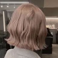 カット+ブリーチ+カラーでハイトーンカラー🩷🩵