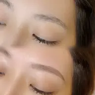 美眉スタイリング(メイク込み)