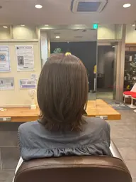 【木、金19:00限定】くびれ外ハネヘア+シャンプー🫧
