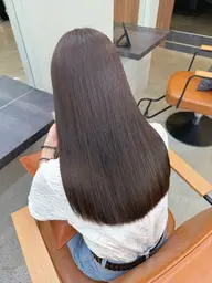 【🉐9/11限定クーポン⛈️🌈】✨美髪縮毛矯正✨+髪質改善トリートメント+Marbb🫧