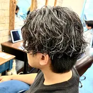 【🌀⚡️最強イメチェン🔥】ツイスパ×ハイライトメッシュ+メンズカット【当店ご利用3回目まで】