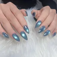 ちゅるんマグネットネイル🫧✨️✨️
