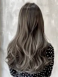 【先着1名様限定✨】似合わせミディアムカット✂️＋🫧うる艶トリートメント＋高保湿ケア🫧