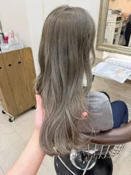 👑ブリーチで垢抜け👑ブリーチありダブルカラー➕Aujuaトリートメント